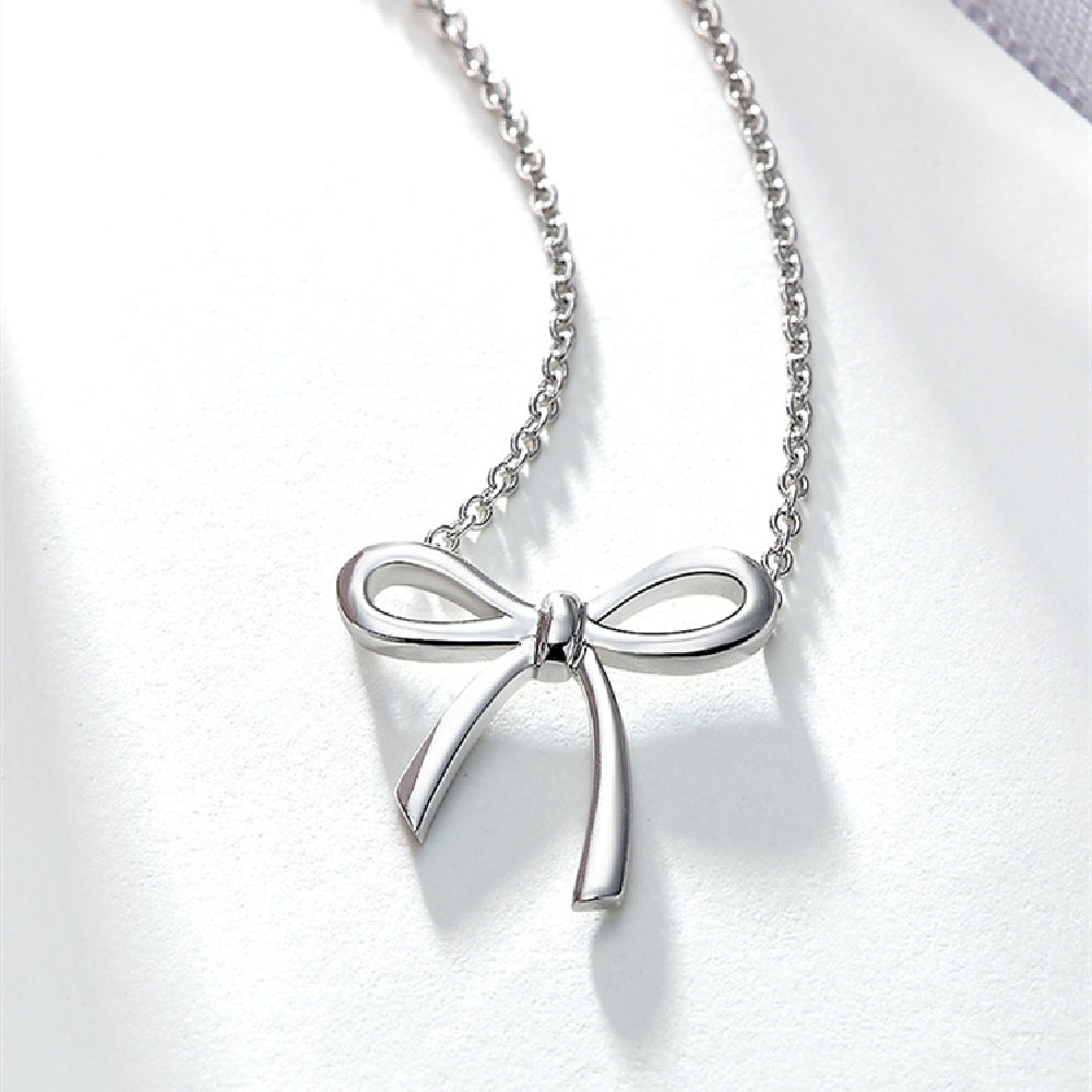 Dainty Bow Necklace