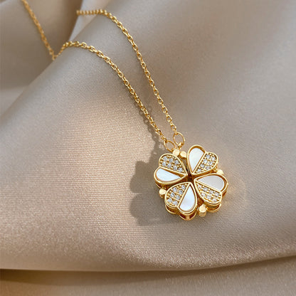 Viral Clover Necklace